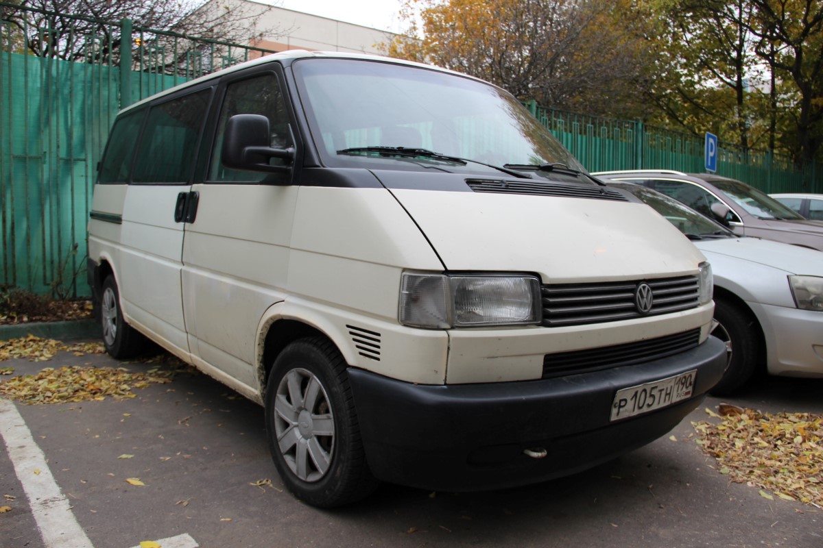 Москва, № Р 105 ТН 190 — Volkswagen Typ 2 (T4) '90-03