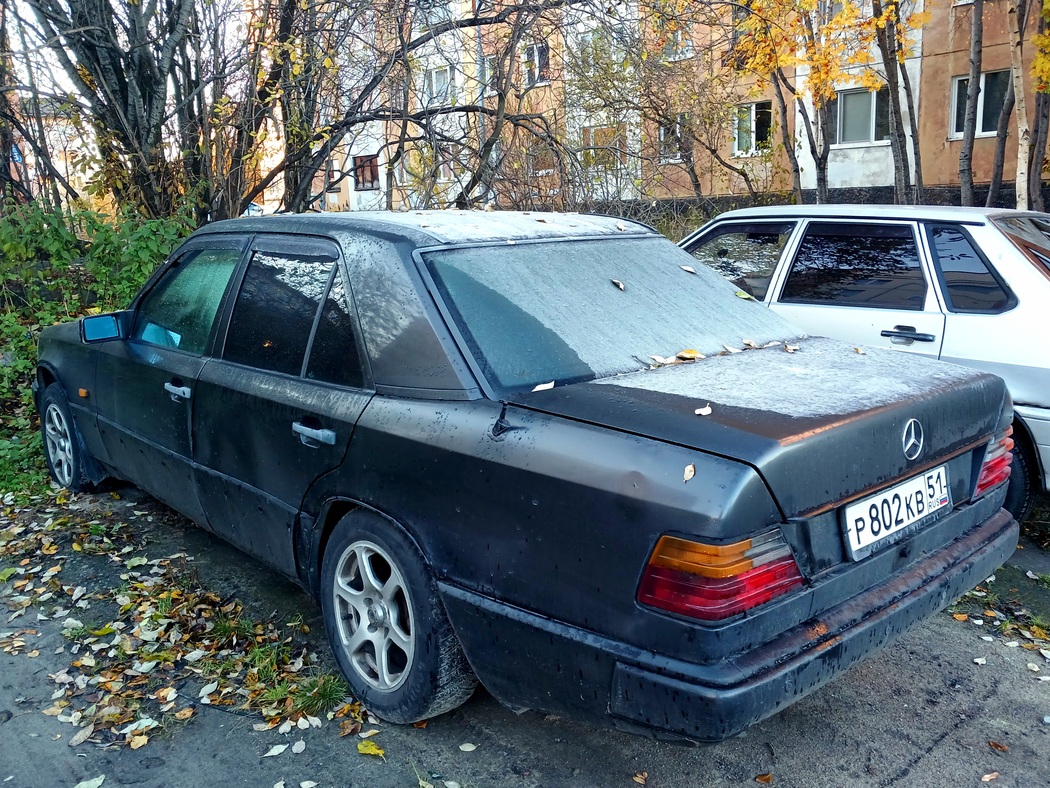 Мурманская область, № Р 802 РВ 51 — Mercedes-Benz (W124) '84-96