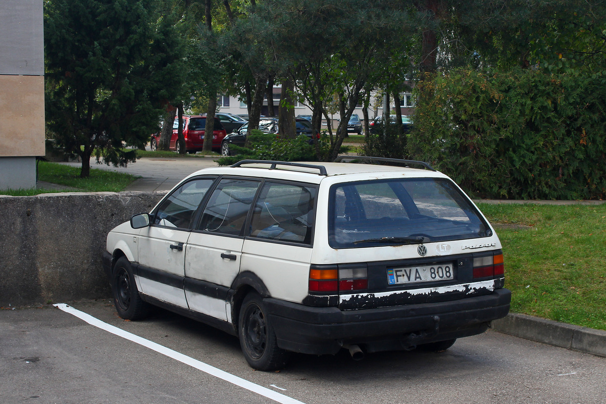 Литва, № FVA 808 — Volkswagen Passat (B3) '88-93