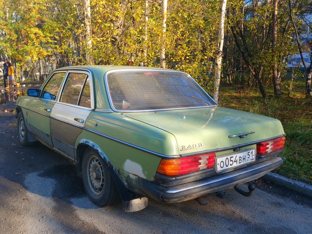 Мурманская область, № О 054 ВН 51 — Mercedes-Benz (W123) '76-86