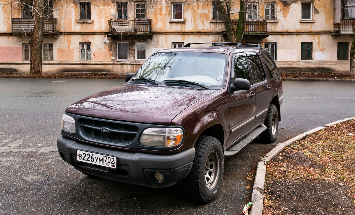 Башкортостан, № В 226 УМ 702 — Ford Explorer (2G) '94-01