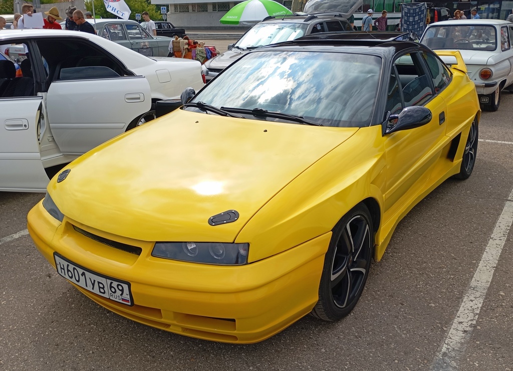 Тверская область, № Н 601 УВ 69 — Opel Calibra '89-97; Тверская область — День города Твери 2024 с Ретро-клубом Калинин