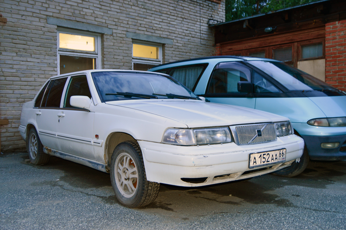 Свердловская область, № А 152 АА 66 — Volvo 960 '90-98