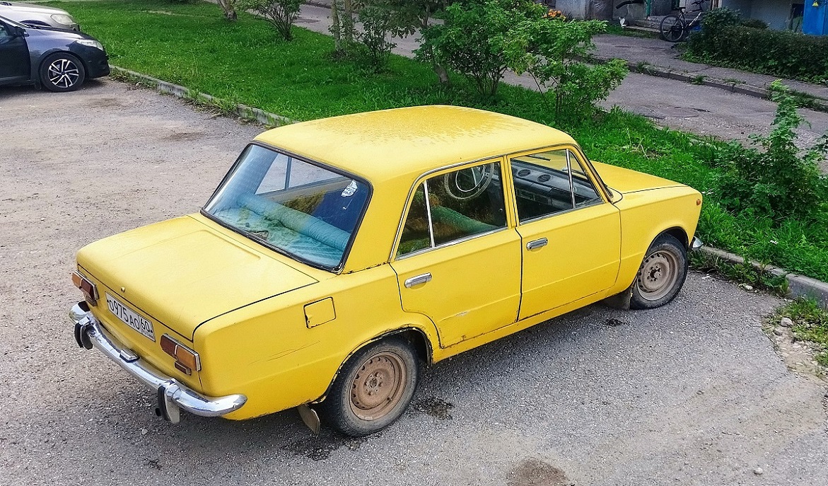 Псковская область, № О 975 АО 60 — ВАЗ-2101 '70-83