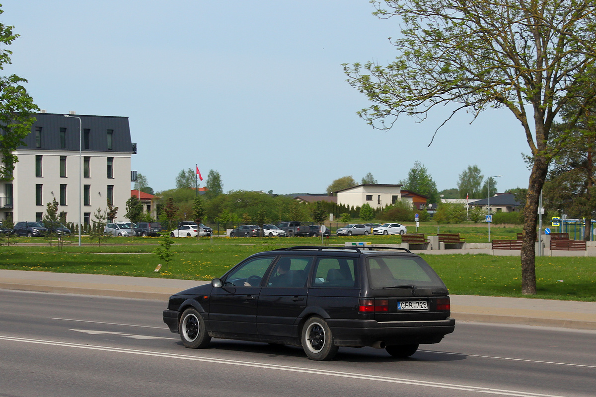 Литва, № CFR 725 — Volkswagen Passat (B3) '88-93