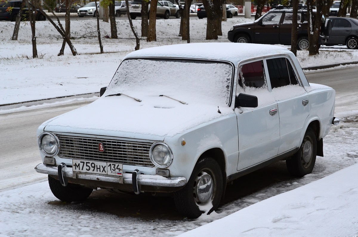 Волгоградская область, № М 759 НХ 134 — ВАЗ-2101 '70-83