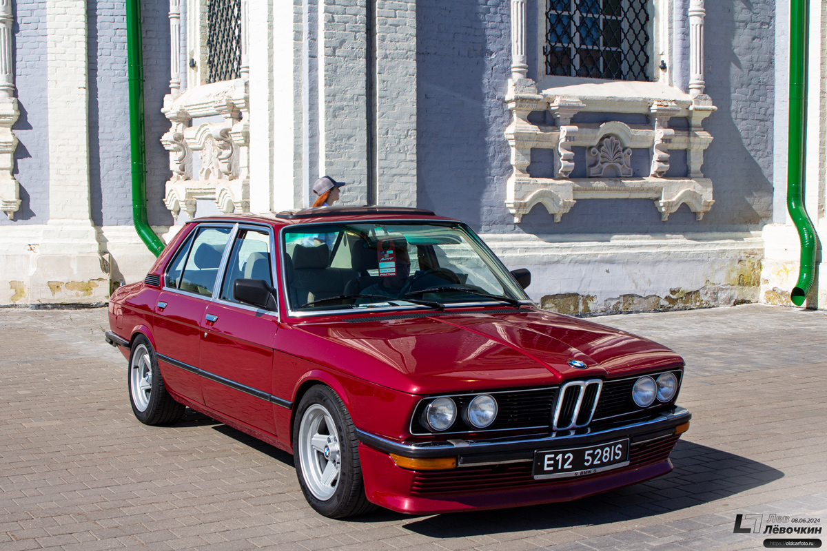 Тульская область, № (71) Б/Н 0040 — BMW 5 Series (E12) '72-81; Тульская область — Автомобильный фестиваль "Автострада — 2024"