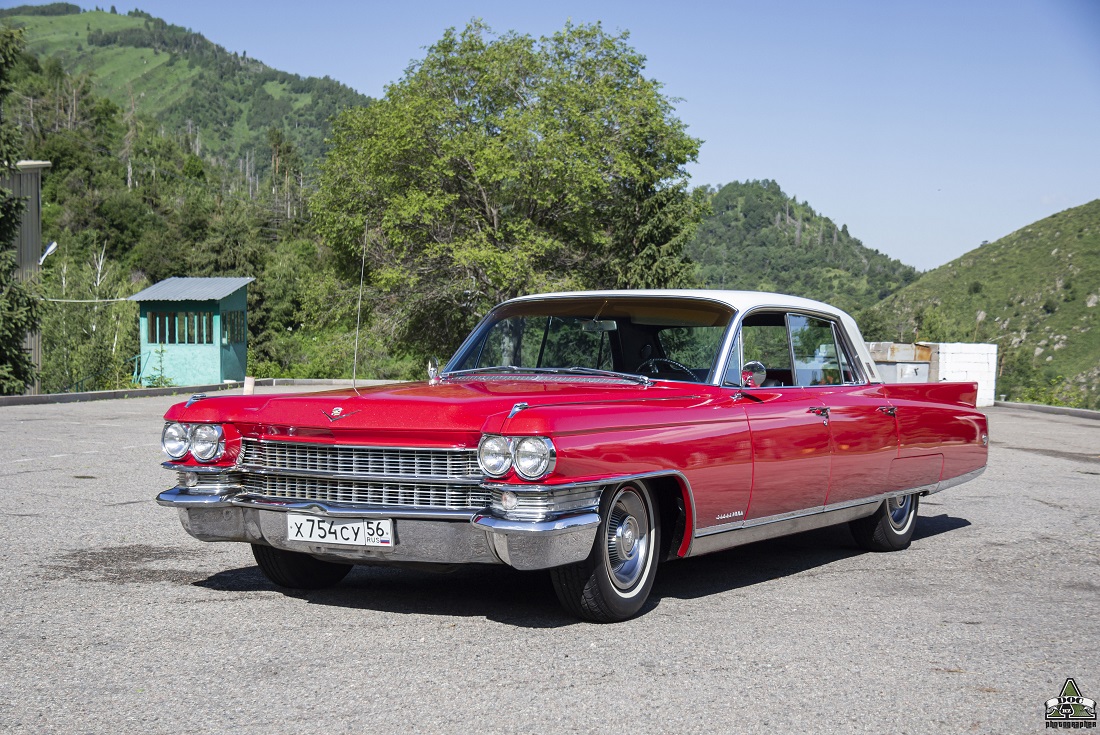 Оренбургская область, № Х 754 СУ 56 — Cadillac Series 62 (7G) '61-64