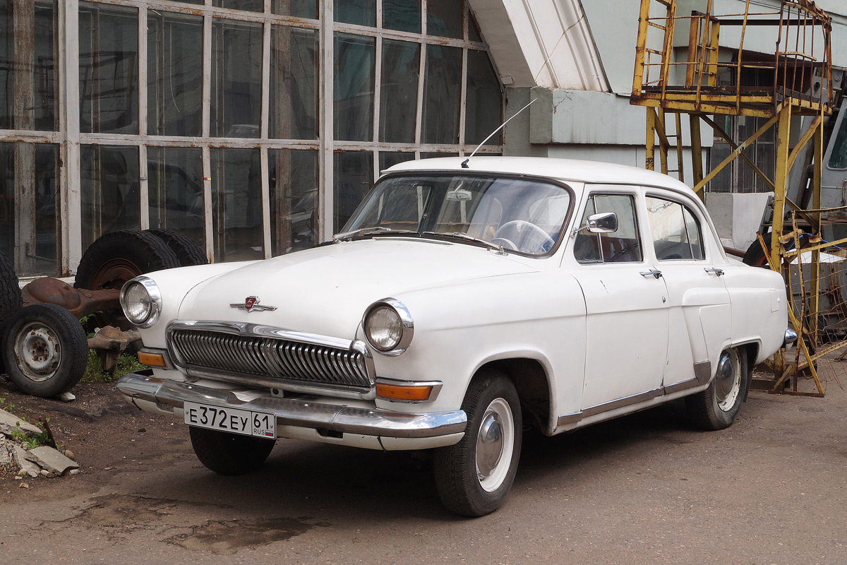 Москва, № Е 372 ЕУ 61 — ГАЗ-21С Волга '65-70