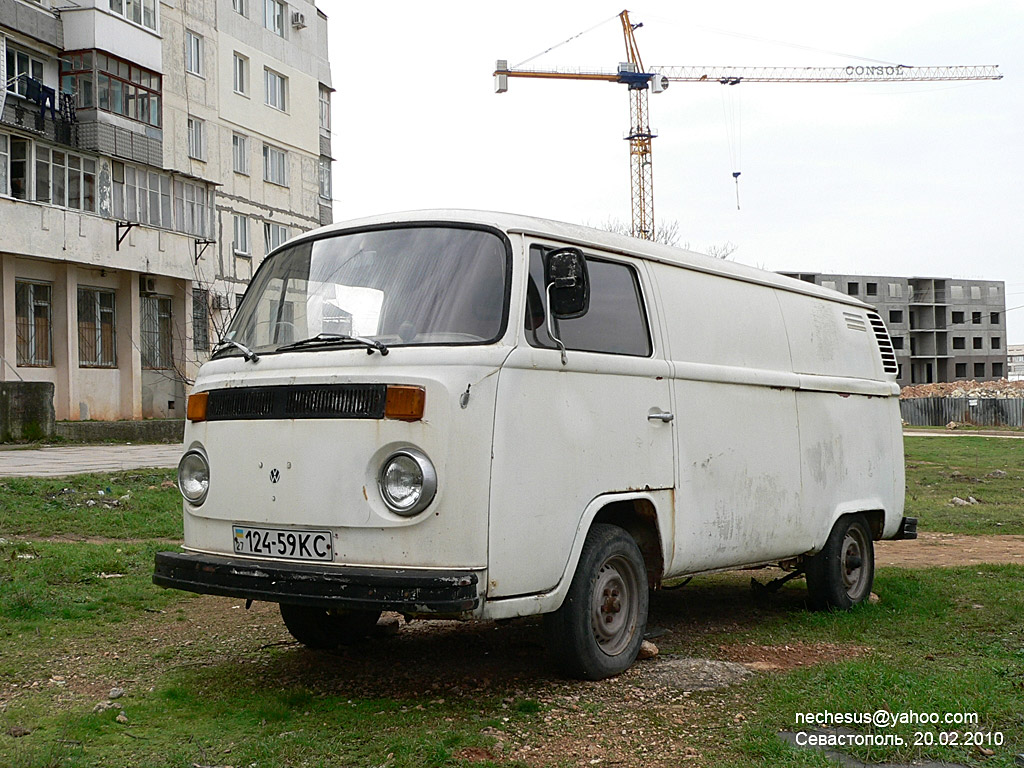 Севастополь, № 124-59 КС — Volkswagen Typ 2 (T2) '67-13