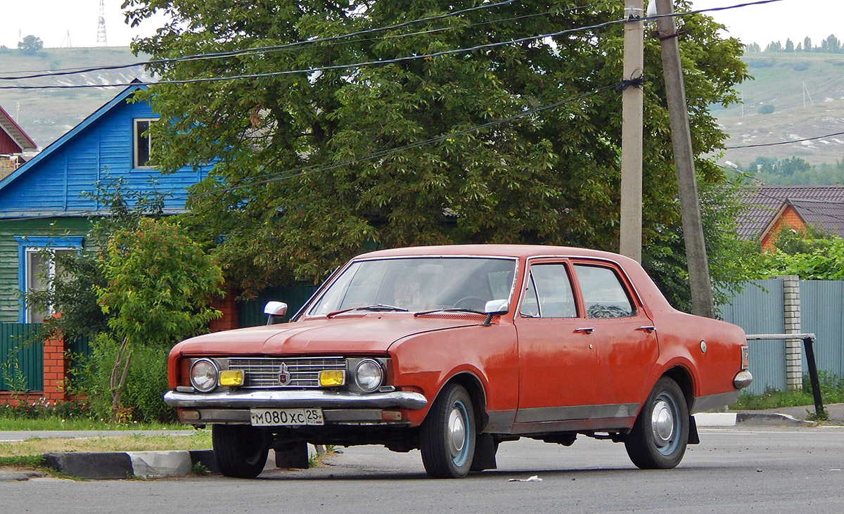 Белгородская область, № М 080 ХС 25 — Holden Kingswood (HK/HT/HG) '68-71; Приморский край — Вне региона