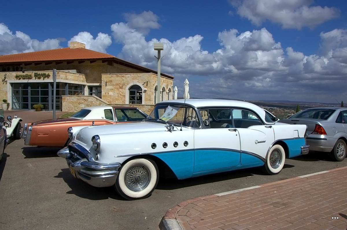 Израиль, № 97-297-68 — Buick Century Riviera '55-56