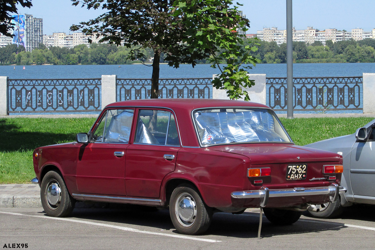 Днепропетровская область, № 75-62 ДНХ — ВАЗ-2101 '70-83