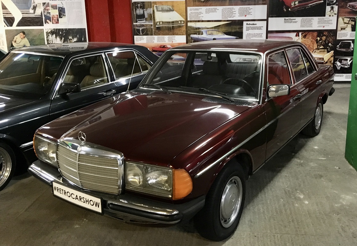 Санкт-Петербург, № (78) Б/Н 0033 — Mercedes-Benz (W123) '76-86; Санкт-Петербург — Retro Car Show (ТЦ "Питерлэнд")