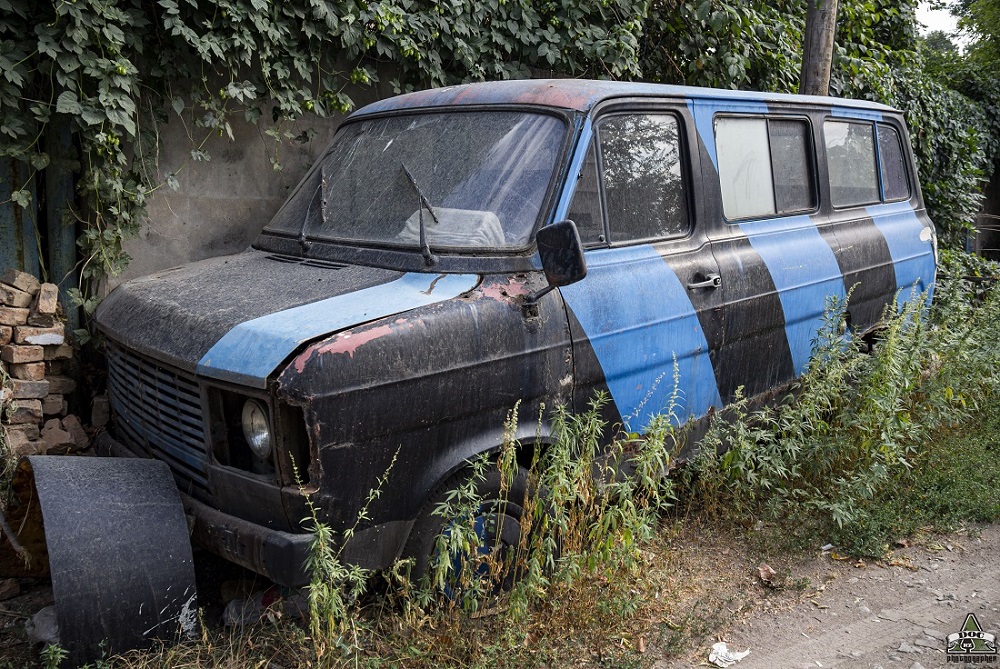 Алматы, № (KZ02) Б/Н 0010 — Ford Transit (2G) '78-86