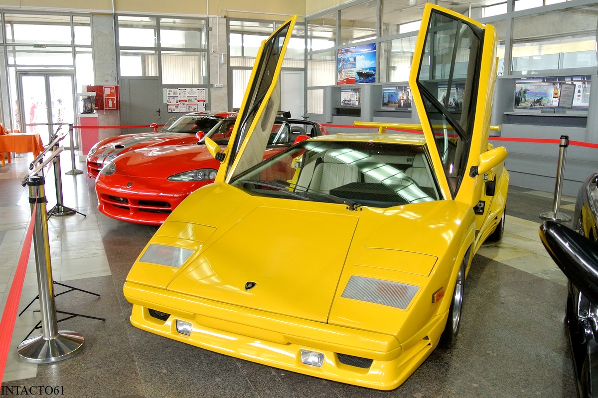 Краснодарский край, № 212-NRF — Lamborghini Countach '74-90