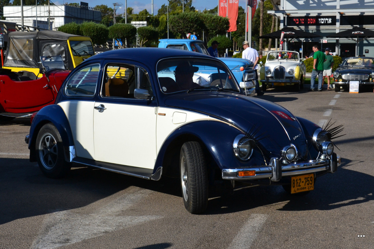 Израиль, № 812-759 — Volkswagen Käfer 1200L/1600i '74-04