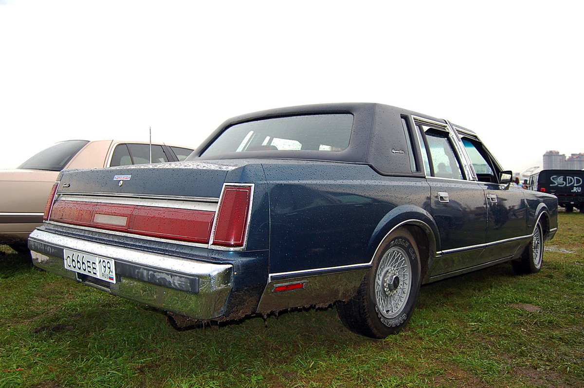 Москва, № С 666 ЕЕ 199 — Lincoln Town Car (1G) '81-89; Москва — Автоэкзотика 2008