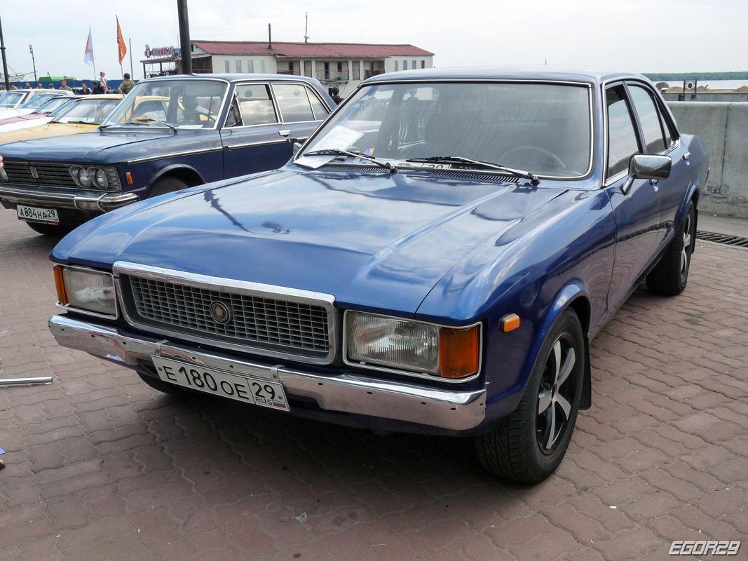 Архангельская область, № Е 180 ОЕ 29 — Ford Consul '72-75