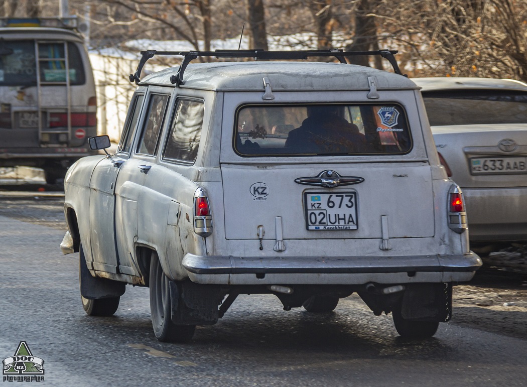 Алматы, № 673 UHA 02 — ГАЗ-22Г Волга '65-70