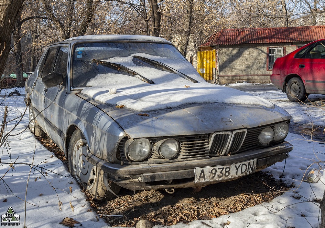 Алматы, № A 938 YDN — BMW 5 Series (E28) '82-88