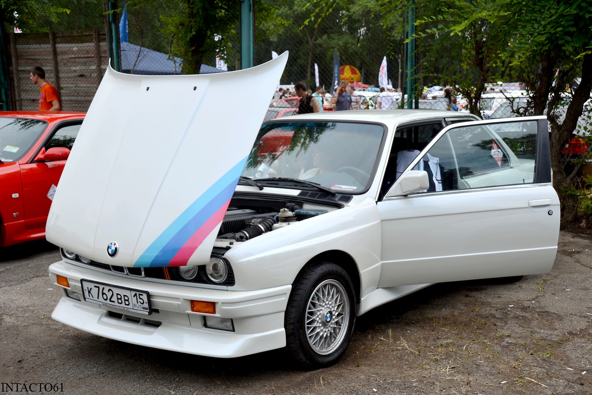 Северная Осетия, № К 762 ВВ 15 — BMW 3 Series (E30) '82-94; Ставропольский край — Фестиваль «Авто-Шок 26» 2015