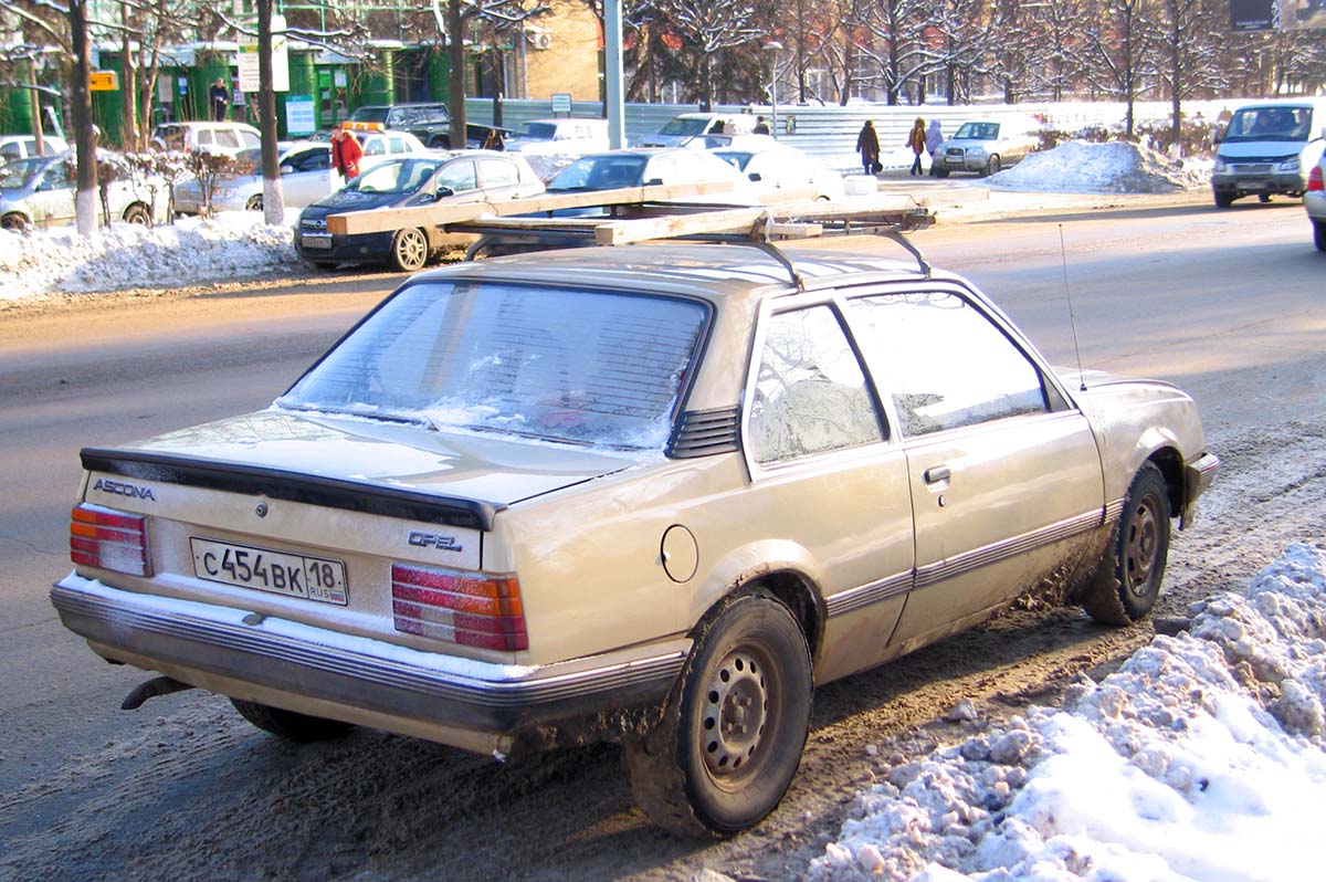 Удмуртия, № С 454 ВК 18 — Opel Ascona (C) '81-88