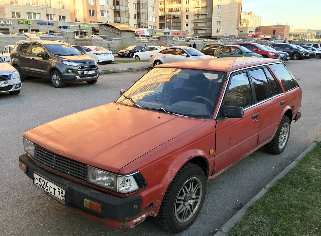 Санкт-Петербург, № О 526 ОТ 98 — Nissan Bluebird (U11) '83-90