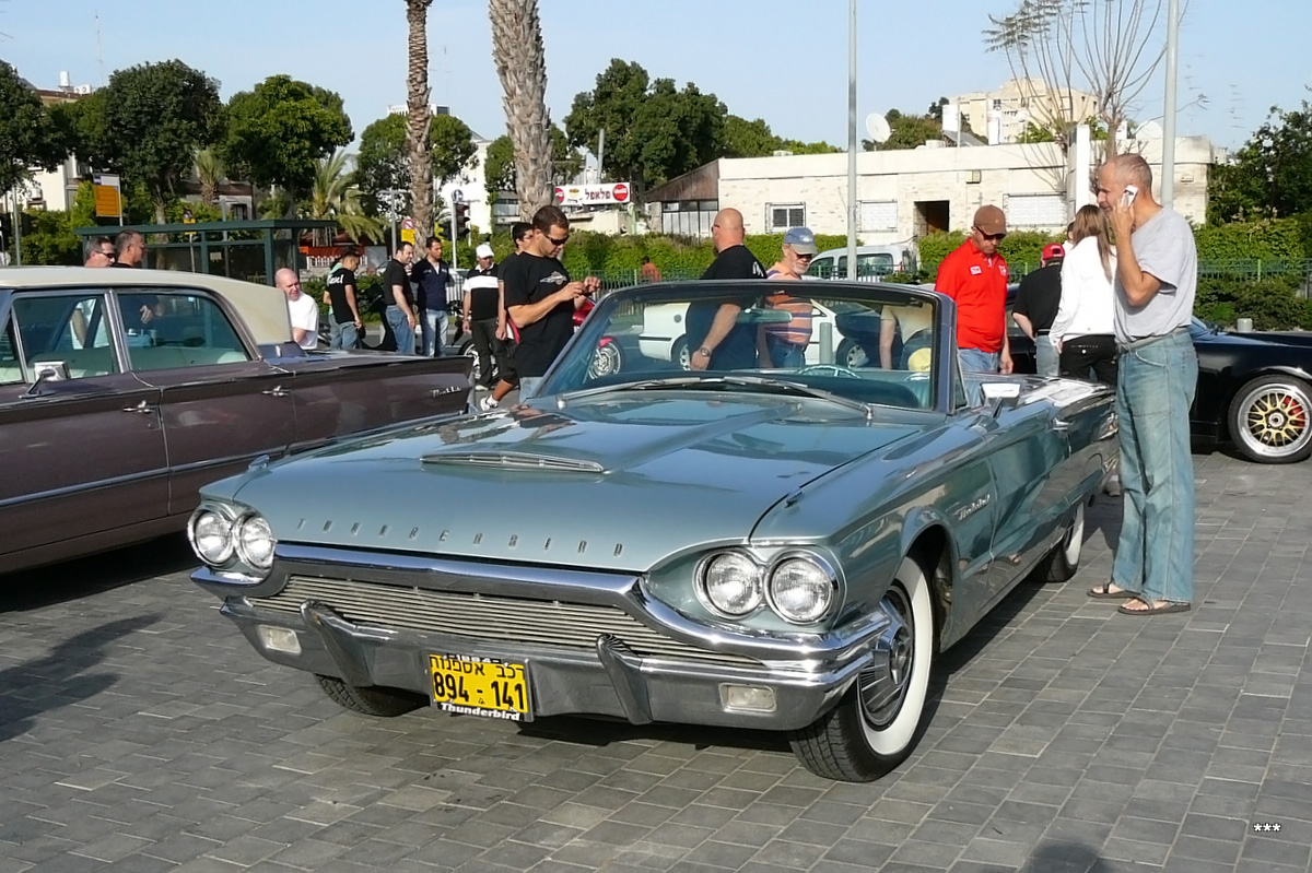 Израиль, № 894-141 — Ford Thunderbird (4G) '64-66