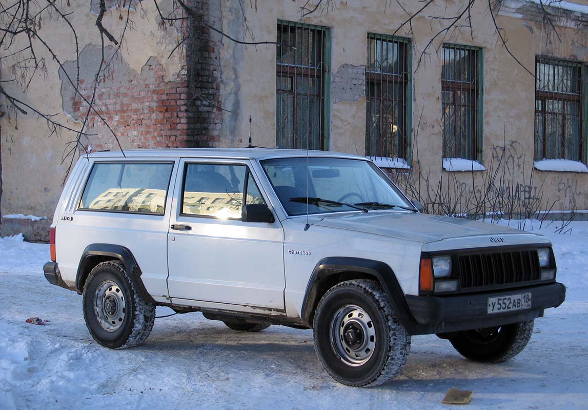 Удмуртия, № У 552 АВ 18 — Jeep Cherokee (XJ) '84-01