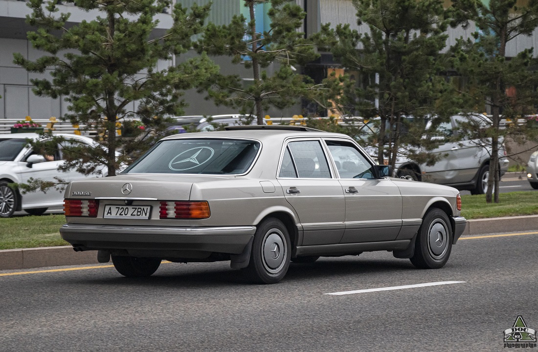 Алматы, № A 720 ZBN — Mercedes-Benz (W126) '79-91