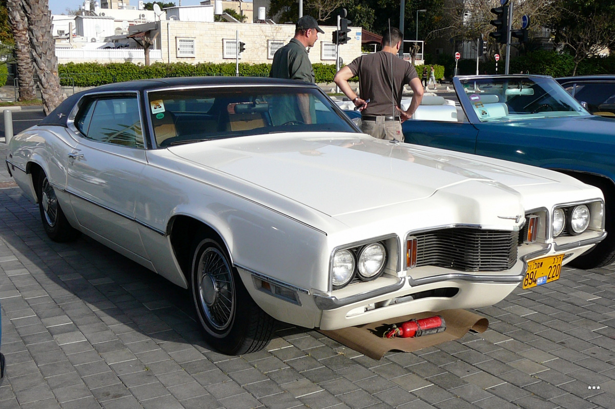 Израиль, № 894-220 — Ford Thunderbird (5G) '67-71