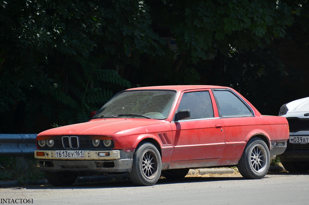 Ростовская область, № Т 613 ЕУ 161 — BMW 3 Series (E30) '82-94