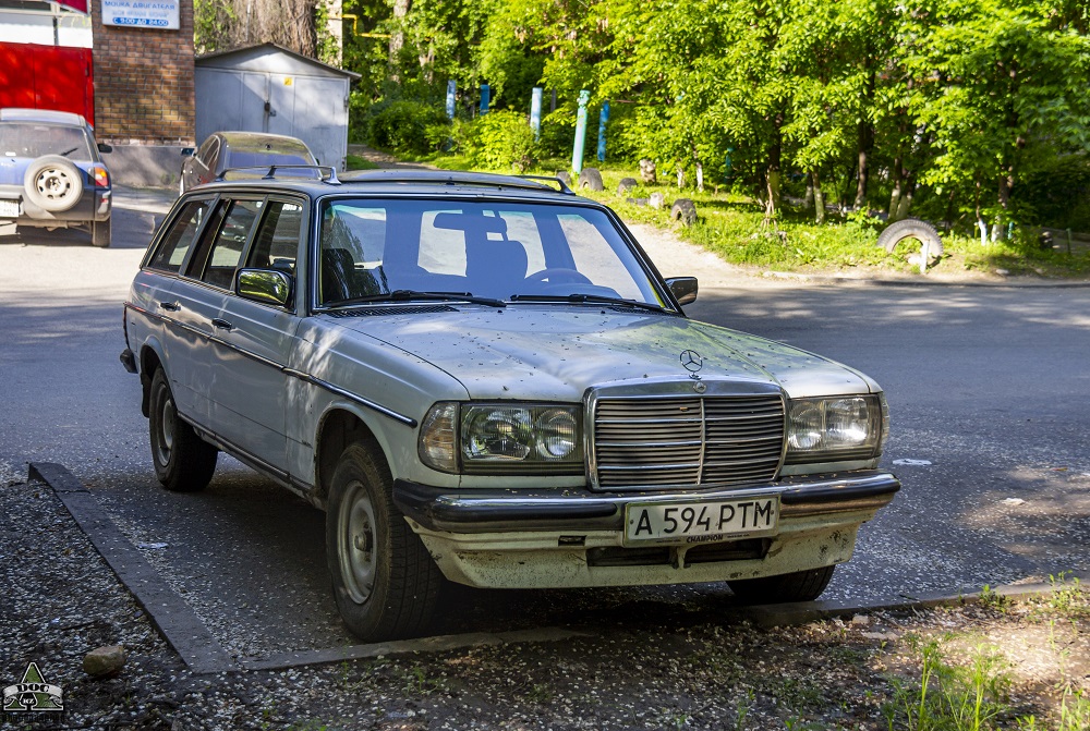 Алматы, № A 594 PTM — Mercedes-Benz (S123) '77-86