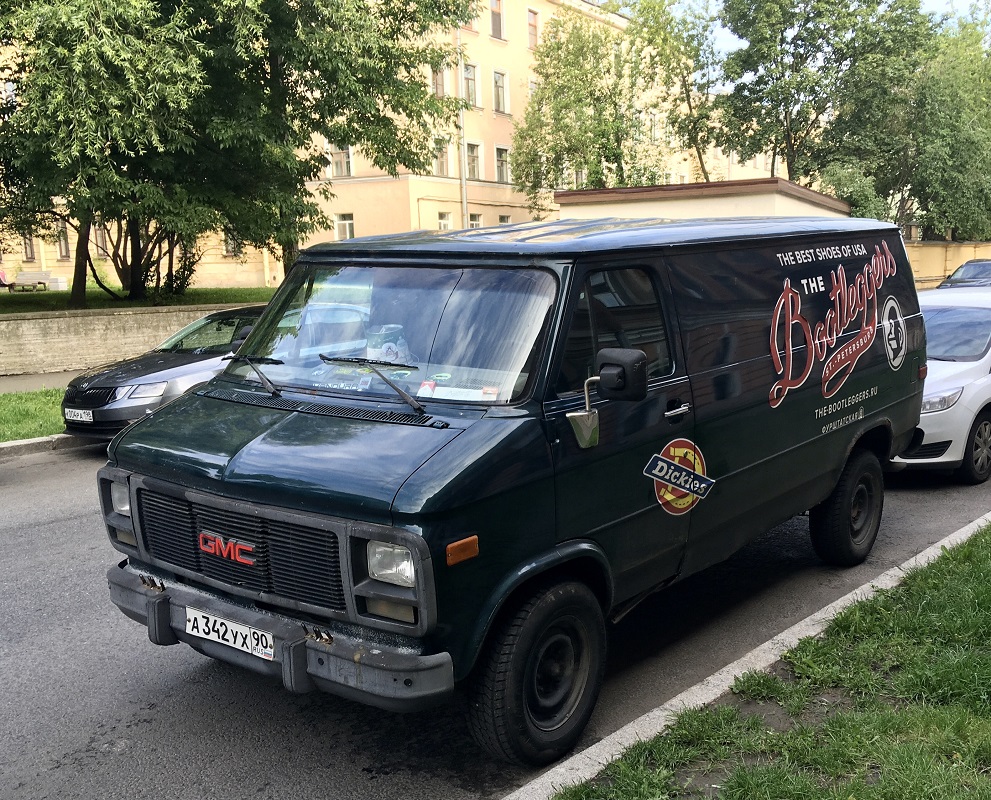 Московская область, № А 342 УХ 90 — GMC Vandura '76-96