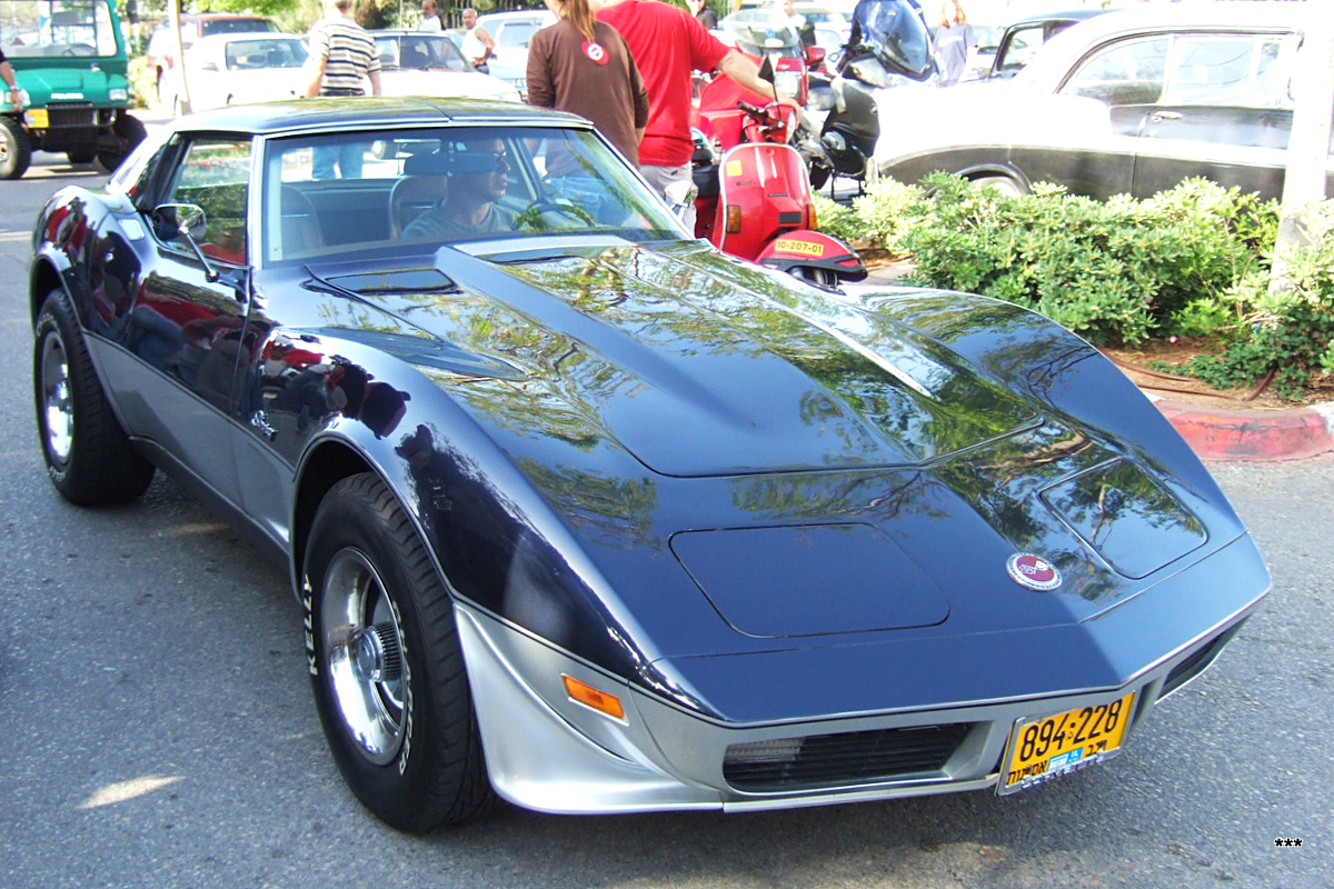 Израиль, № 894-228 — Chevrolet Corvette (C3) '68-82