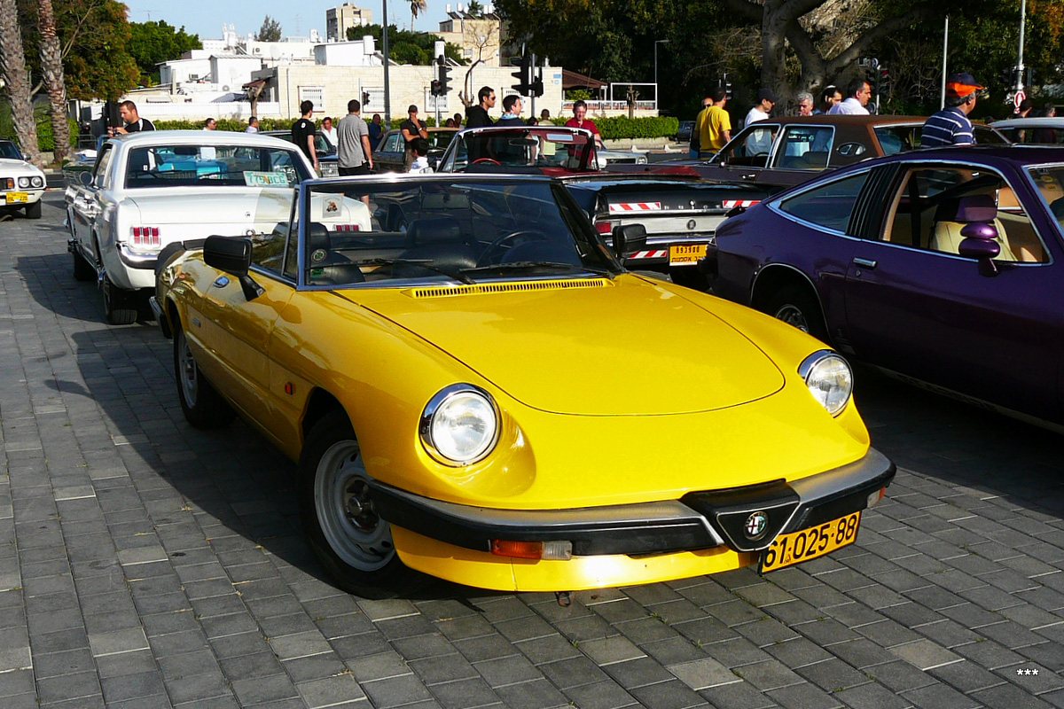 Израиль, № 61-025-88 — Alfa Romeo Spider (105/115) '66-93