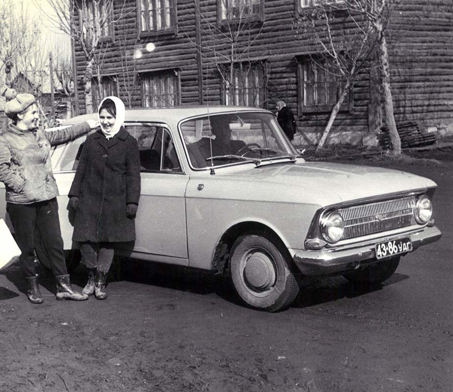 Удмуртия, № 43-86 УДГ — Москвич-412ИЭ (Иж) '70-82; Удмуртия — Исторические фотографии