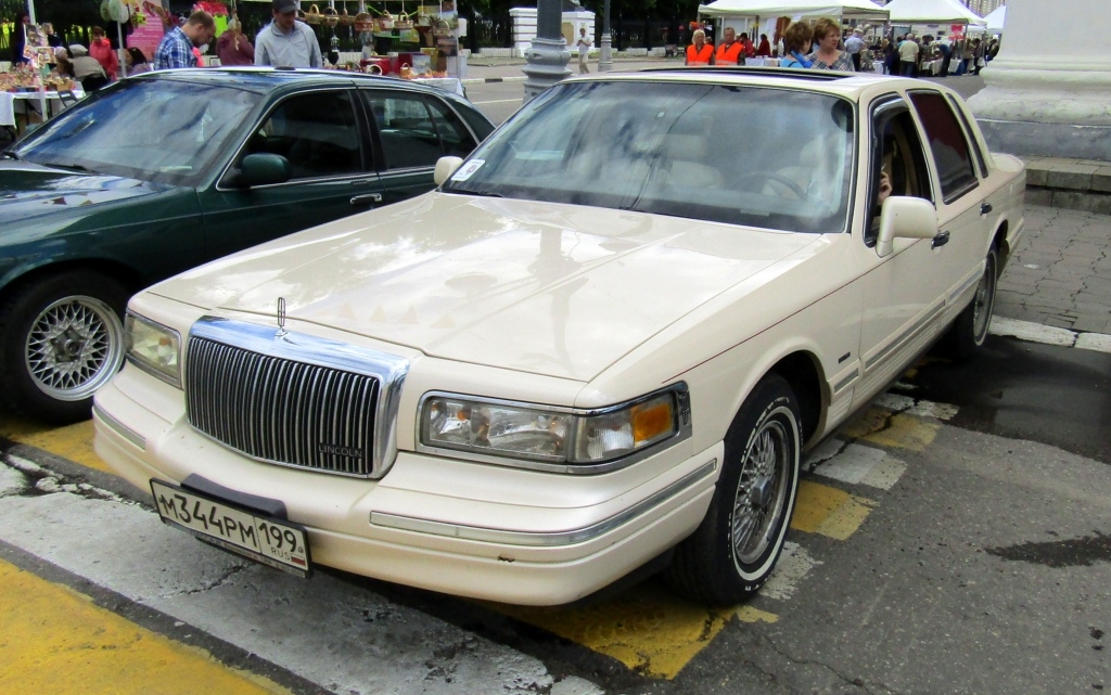 Москва, № М 344 РМ 199 — Lincoln Town Car (2G) '90-97; Тверская область — День города Твери 2017