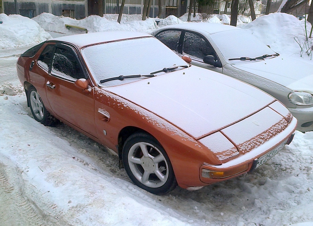 Тверская область, № Х 253 ВТ 30 — Porsche 924 '76-88