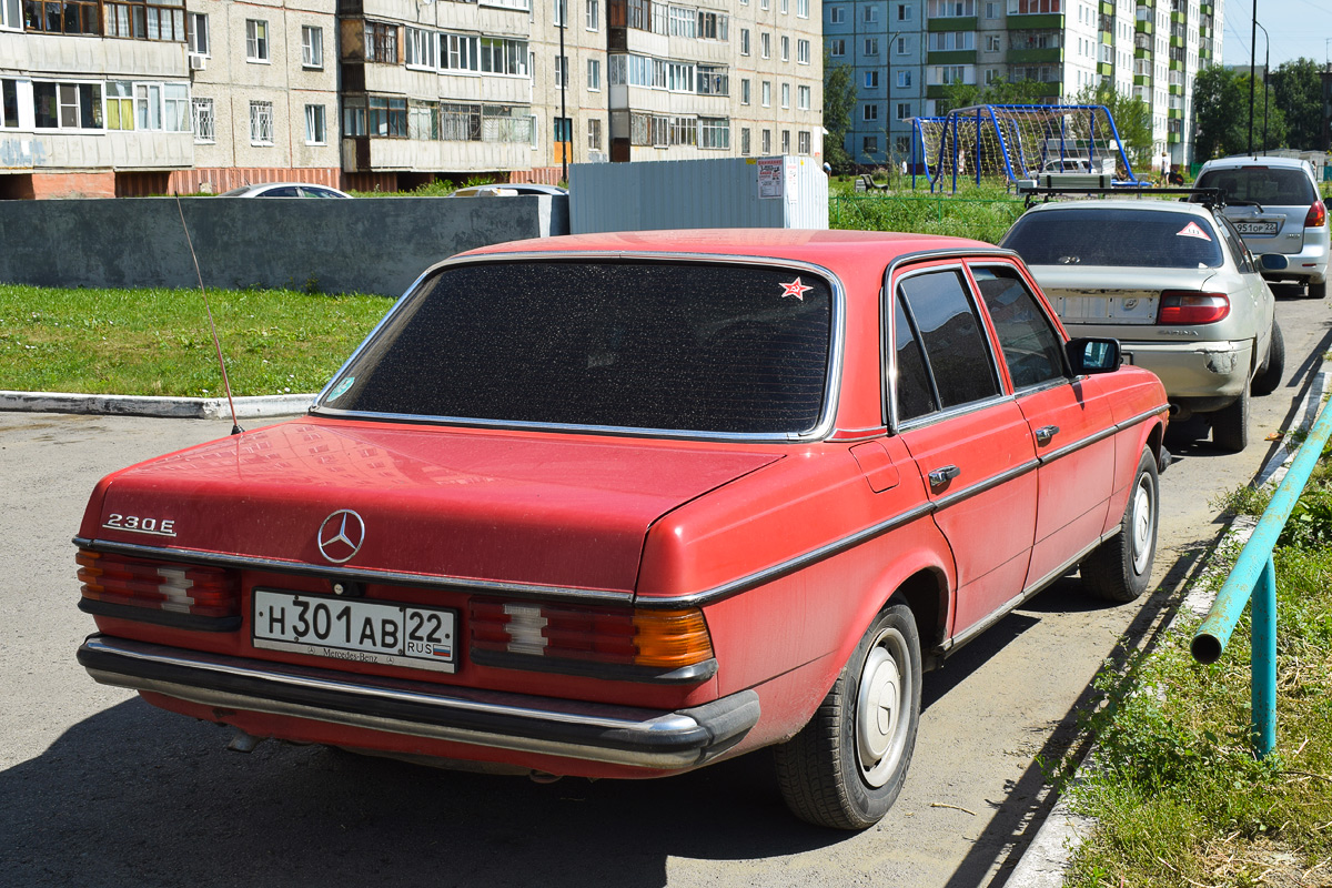 Алтайский край, № Н 301 АВ 22 — Mercedes-Benz (W123) '76-86