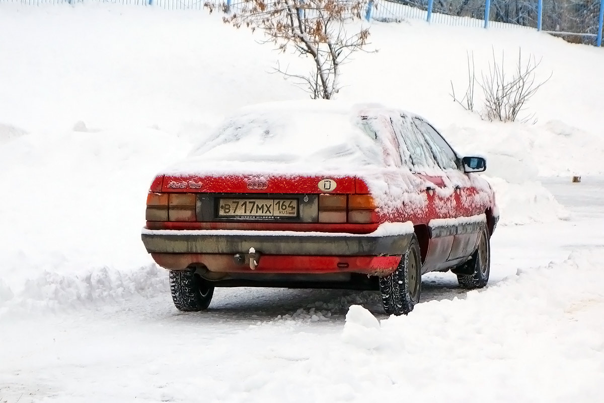 Саратовская область, № В 717 МХ 164 — Audi 100 (C3) '82-91
