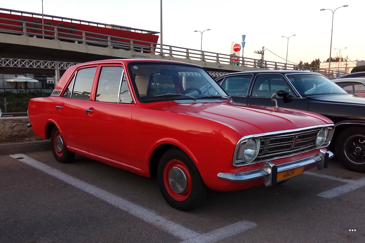 Израиль, № 741-352 — Ford Cortina MkII '66-70