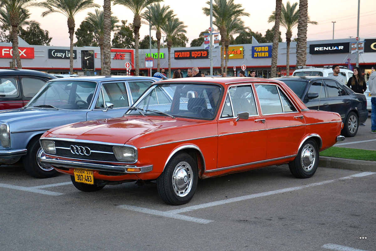 Израиль, № 307-483 — Audi 100 (C1) '68-76
