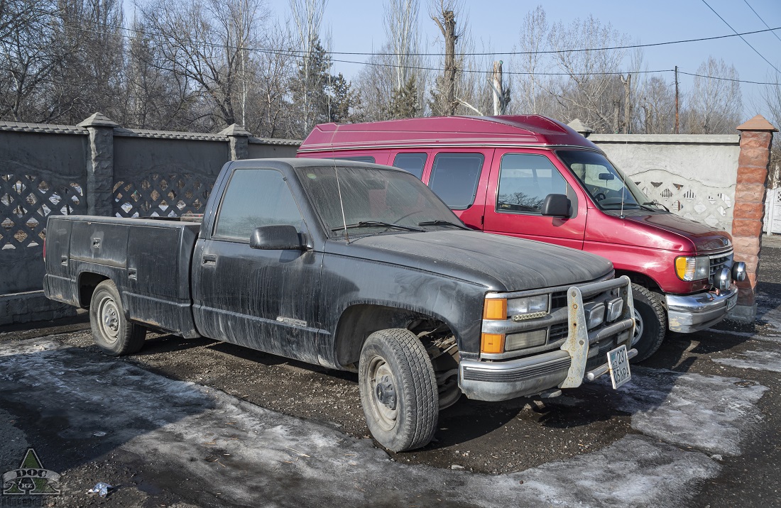 Алматинская область, № 237 NPA 05 — Chevrolet C/K-Series (4G) '88-00