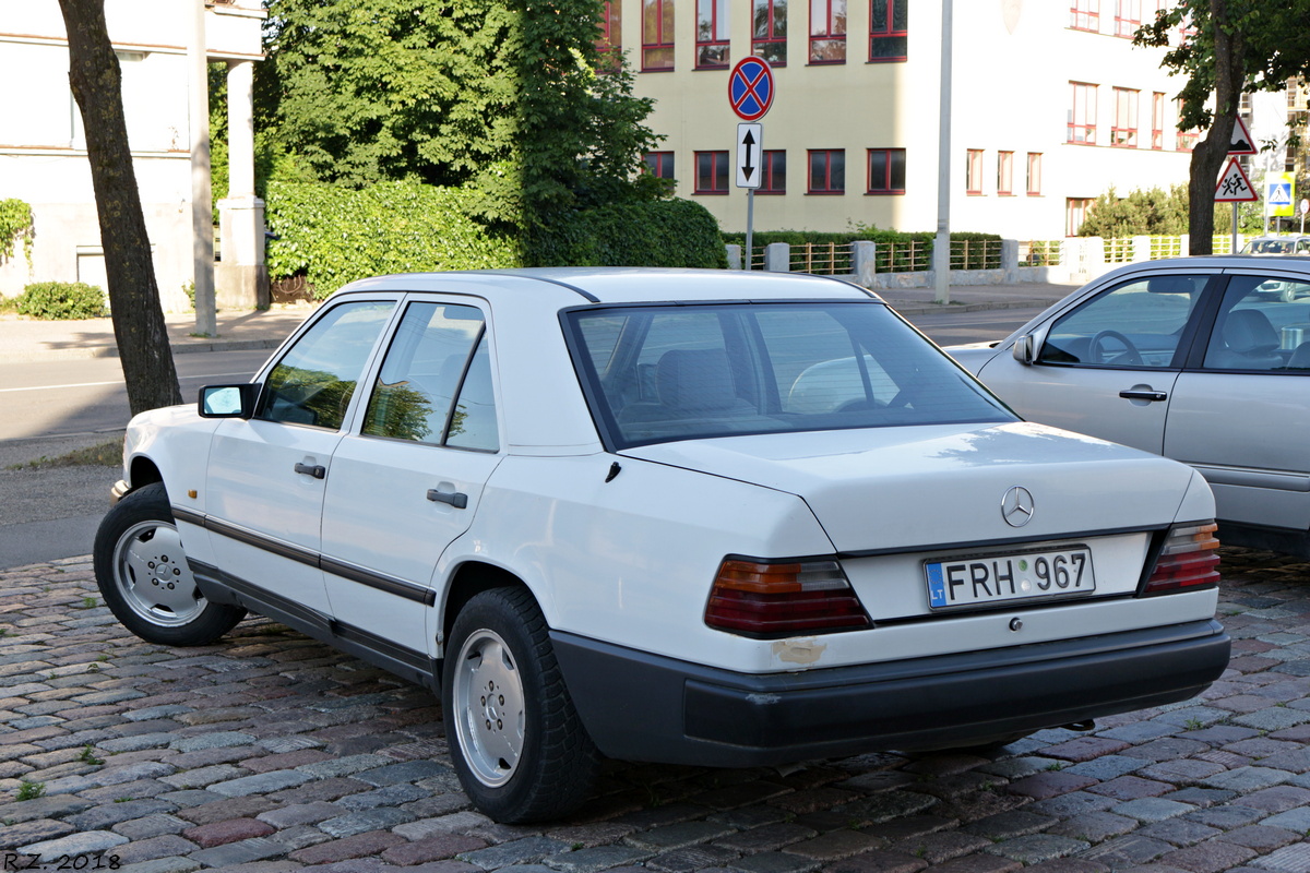Литва, № FRH 967 — Mercedes-Benz (W124) '84-96