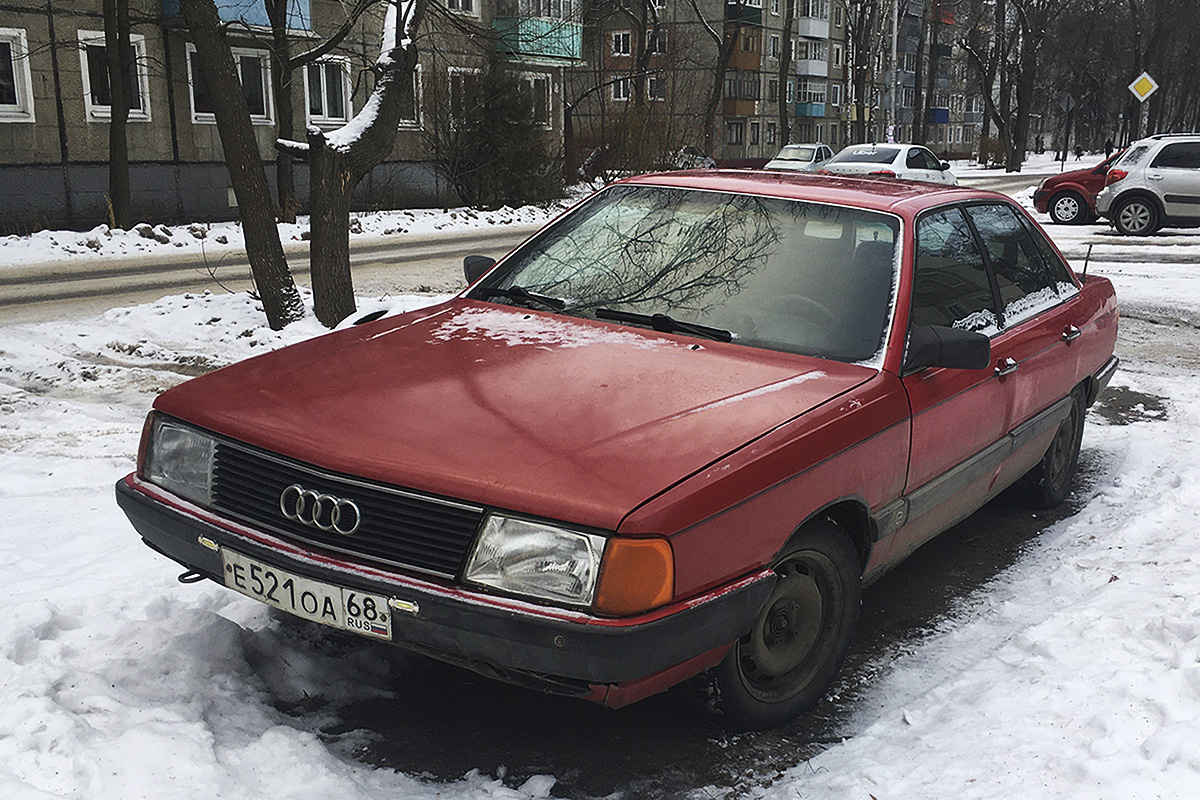 Тамбовская область, № Е 521 ОА 68 — Audi 100 (C3) '82-91