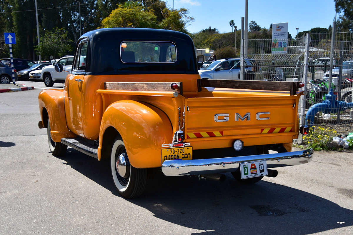 Израиль, № 70-220 — GMC 100 DeLuxe Pickup '54