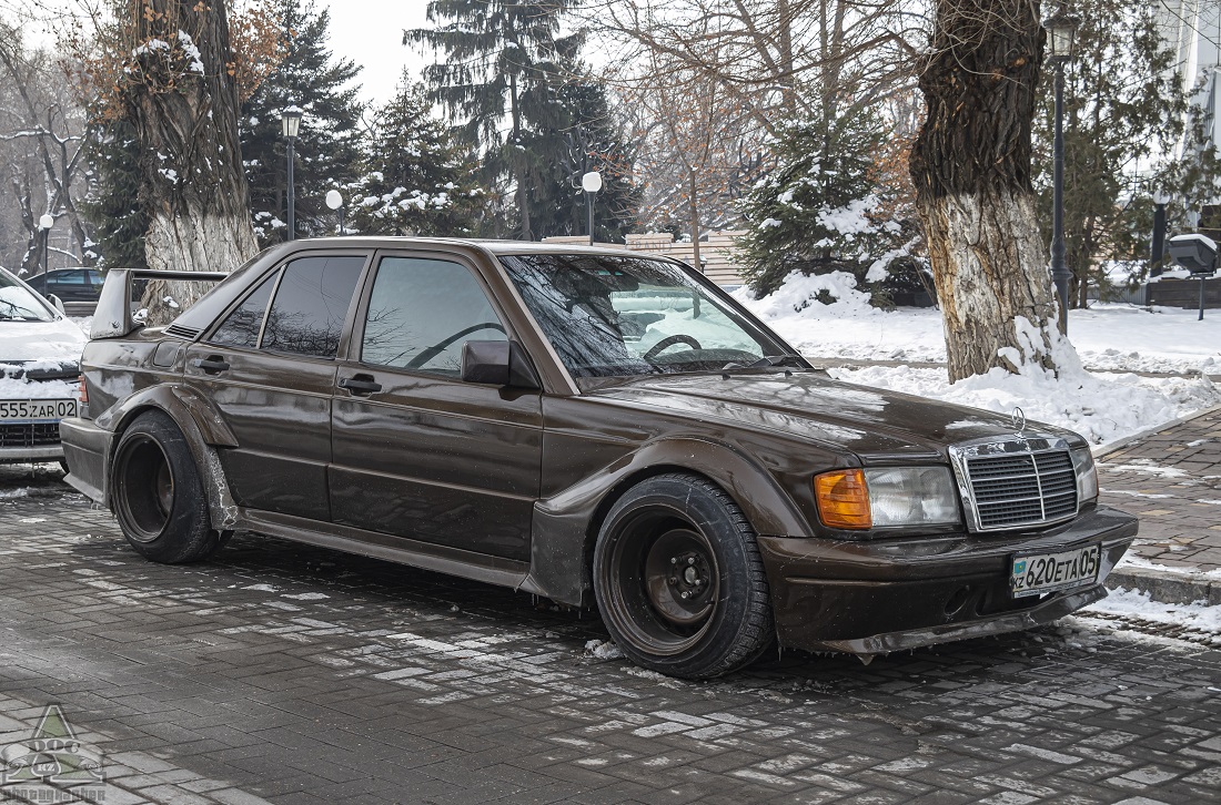 Алматинская область, № 620 ETA 05 — Mercedes-Benz (W201) '82-93