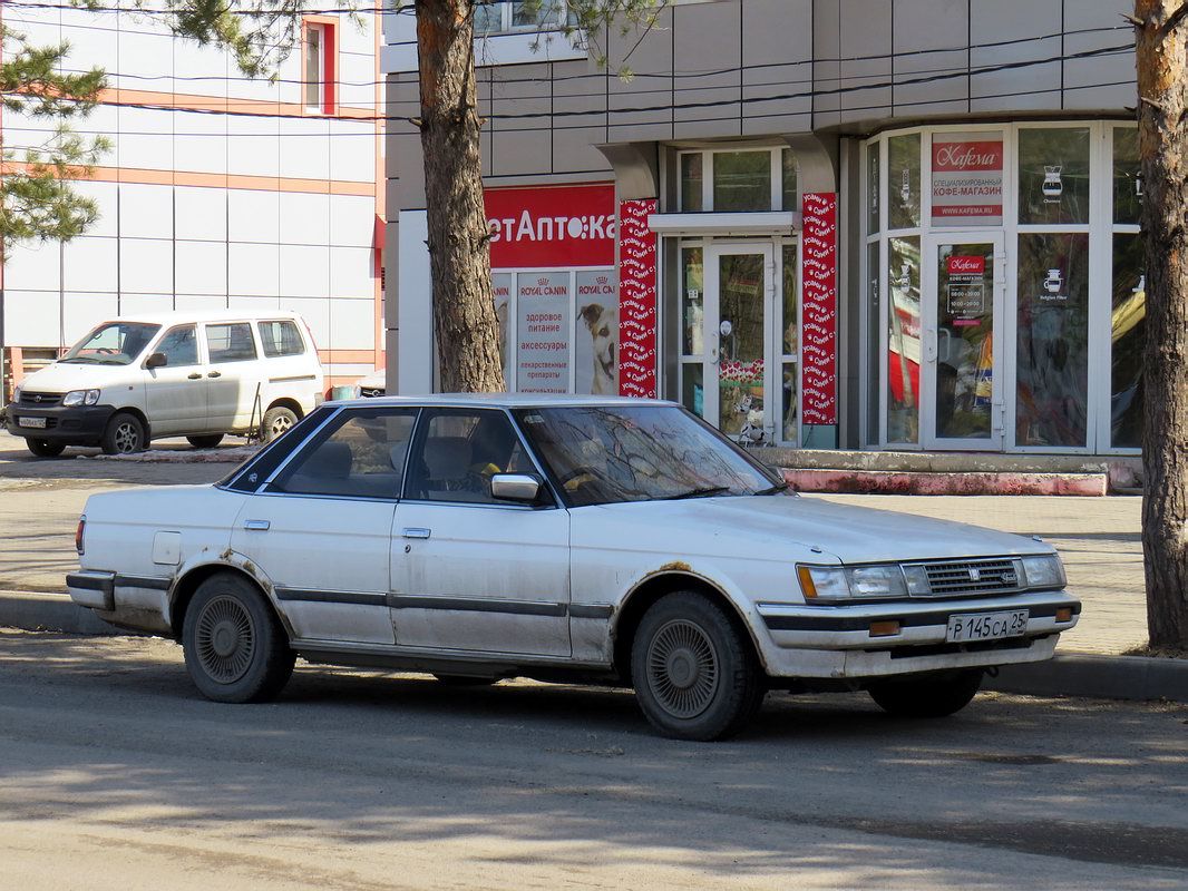 Приморский край, № Р 145 СА 25 — Toyota Mark II (X70) '84-97